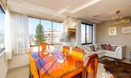 Cobertura para Venda - 185m², 3 dormitórios, sendo 1 suites, 2 vagas - Petrópoli
