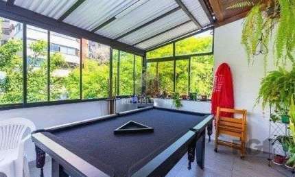 Cobertura para Venda - 100.94m², 3 dormitórios, sendo 1 suites, 2 vagas - Petróp