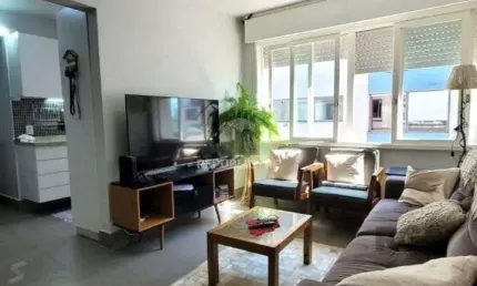 Apartamento 2 dormitórios, sendo 1 suíte, 72 m² de área privativa e 2 vaga(s) de