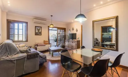 Apartamento à venda no bairro Petrópolis em Porto Alegre/RS