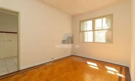 Apartamento com 2 quartos e 68.57m² - Rua General Caldwell - Menino Deus, Porto