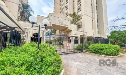 Apartamento de 03 dormitórios no bairro azenha porto alegre/rs