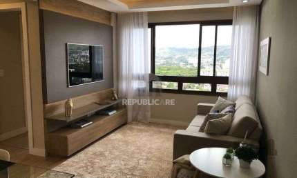 Apartamento de dois dormitórios com vaga para Comprar no Jardim do Salso.