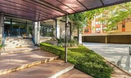 Amplo Apartamento de 3 Quartos com Vista Panorâmica e Vaga Coberta no Melhor do