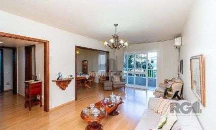 Vende-se amplo apartamento 3 quartos c/ suíte, 2 vagas, living com sacada e vist