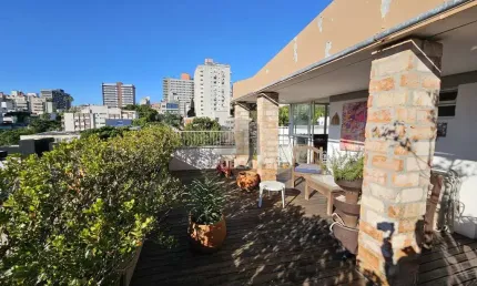 Cobertura 2 dormitórios à venda Moinhos de Vento Porto Alegre/RS