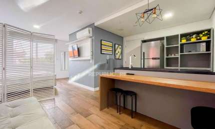 Apartamento mobiliado na Av. Loureiro – completo, moderno e com área de lazer!