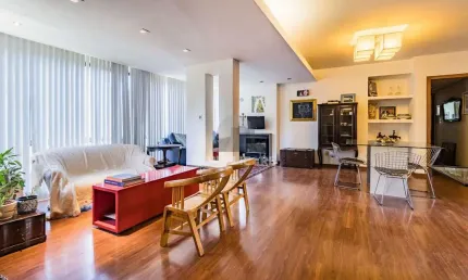 Apartamento à venda no bairro Rio Branco em Porto Alegre/RS