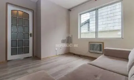 Apartamento com 3 quartos à venda na Rua Oscar Schneider, 504, Medianeira, Porto Alegre