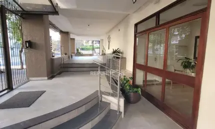 Apartamento com 1 dormitório COM ELEVADOR no Bairro São João