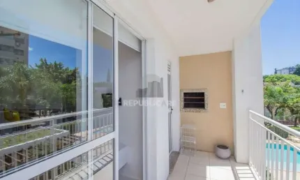 Apartamento de 2 dormitórios e 1 vaga de garagem no bairro Vila Ipiranga
