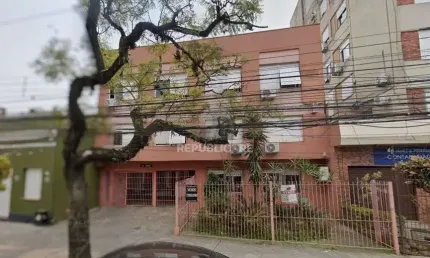 Apartamento na Cidade Baixa de 3 dormitórios e vaga