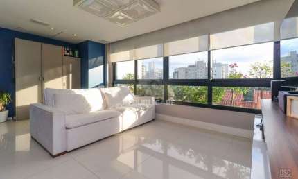 Apartamento 3 Dormitórios no Bairro Tristeza - Infra Lazer com Piscina Térmica