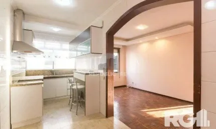 Apartamento 2 dormitórios à venda São João Porto Alegre/RS
