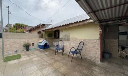 Casa com 3 quartos à venda na Rua Doutor Carlos Niederauer Hofmeister, 69, Restinga, Porto Alegre