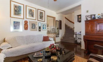 Cobertura para Venda - 240m², 3 dormitórios, sendo 1 suites, Rio Branco
