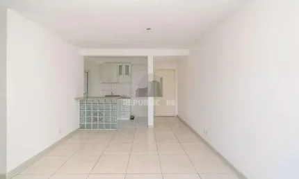 Apartamento com 3 quartos à venda na Avenida Arnaldo Bohrer, 175, Teresópolis, Porto Alegre