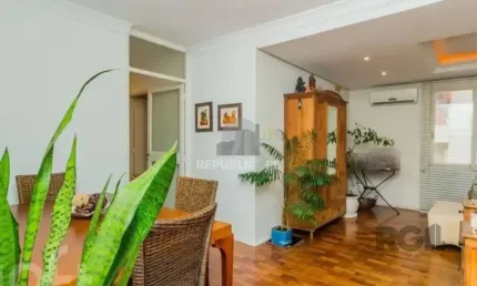 Apartamento 3 dormitórios à venda Rio Branco Porto Alegre/RS