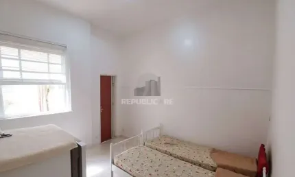 Vende-se apartamento de um 1 dormitório - 25m² - Floresta