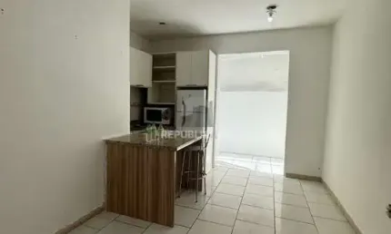Apartamento térreo com 1 quarto no Bairro Santa Cecília/Bom Fim