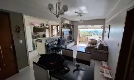 Apartamento amplo de 1 dormitório, 1 vaga, churrasqueira e área de serviço separ