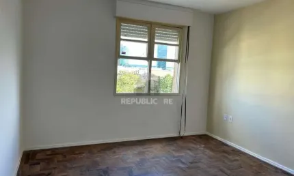 Apartamento com 2 dormitórios, próximo do Barra Shopping, no bairro Cristal, RS