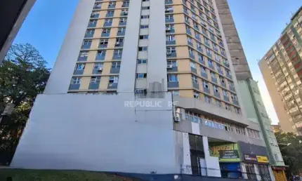 Apartamento a venda, ótimo custo benefício no centro histórico de porto alegre.
