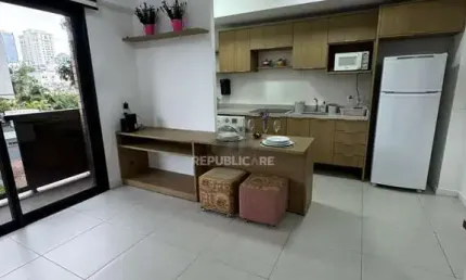 Apartamento de 42 m2 para alugar com 1 suíte, lavabo, churrasqueira e vaga no ba