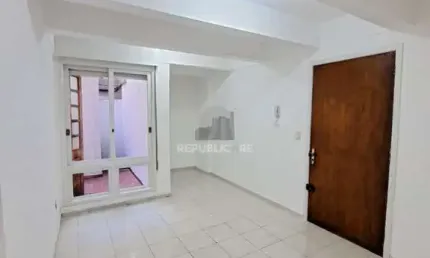 Apartamento 1 dormitórios à venda Auxiliadora Porto Alegre/RS