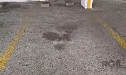 Garagem à venda na Rua Carlos Chagas, 200, Centro Histórico, Porto Alegre