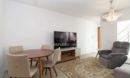 Cobertura de 140m², mobiliada, 1 suíte, terraço e 1 vaga - bairro mont serrat
