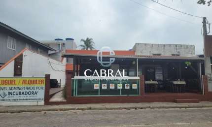 Prédio à venda no Canto Grande, Bombinhas  por R$ 7.300.000