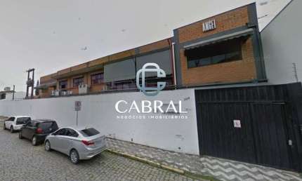 Prédio para alugar na Vila Operária, Itajaí  por R$ 64.000