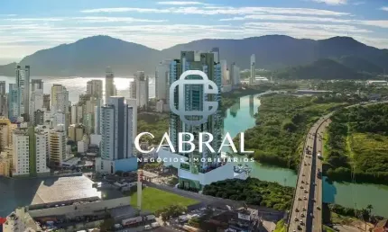 Apartamento com 4 quartos à venda na Barra Sul, Balneário Camboriú  por R$ 5.100.000