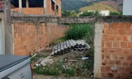 Terreno à venda na Estrada do Moinho, Campo Grande, Rio de Janeiro