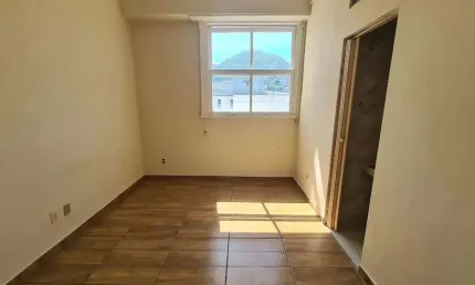 Apartamento para Venda em Rio de Janeiro, Catete, 1 dormitório, 1 banheiro