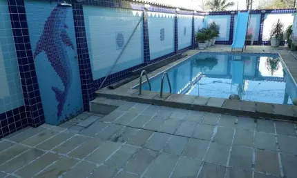 Casa Alto Padrão para Venda em Rio de Janeiro, Campo Grande, 5 dormitórios, 2 suítes, 6 banheiros, 3 vagas
