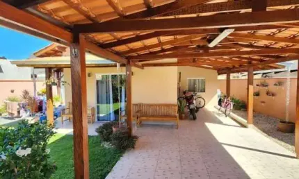 Casa com 6 quartos à venda na Manoel Oliveira Lopes, 180, Santo Antônio, Balneário Piçarras