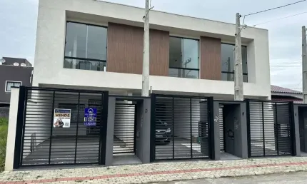 Casa com 3 quartos à venda na Rua Campo Largo, 931, Itacolomi, Balneário Piçarras