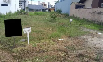 Terreno à venda na Rua Santa Inês, Itacolomi, Balneário Piçarras
