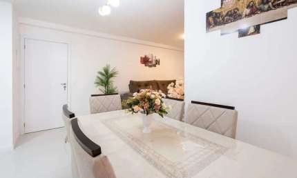 Apartamento em Balneário Piçarras apenas 400 metros da praia