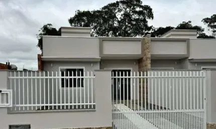 Casa com 2 quartos à venda na Rua Rio Grande Do Sul, 1500, Itacolomi, Balneário Piçarras