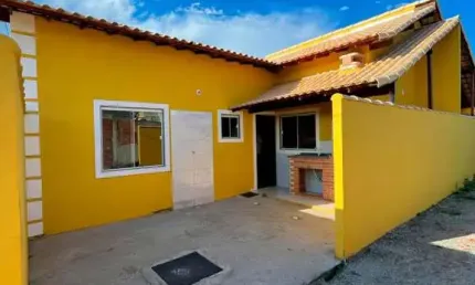 CASA EM FASE DE CONSTRUÇÃO EM UNAMAR // CABO FRIO - RJ