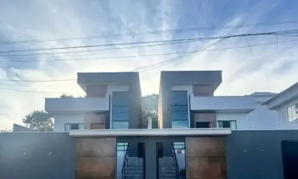 Casa com 3 quartos à venda na Rua 33, Loteamento Extensão do Serramar, Rio das Ostras