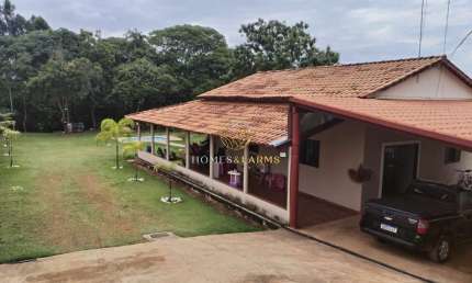 Chácara / sítio com 3 quartos à venda na Viela 1, 123, Conjunto Habitacional Nova Morada, Senador Canedo