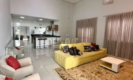 Belíssima  casa térrea mobiliada no portal do sol golfe