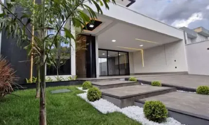 Bela casa de alto padrão localizada no setor moinho dos ventos goiânia com 4 suítes plenas