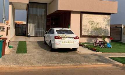 Vendo Casa Térrea alto padrão condomínio terras Alphaville em Anápolis GO.