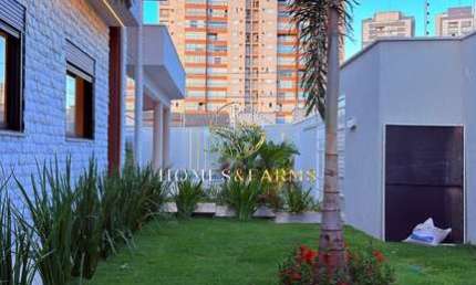 Belíssima Casa Térrea c/ 4 Suítes no Jardim Atlântico GO