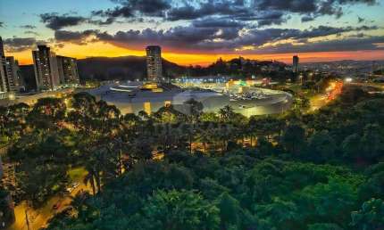 Apartamento 4 Quartos à venda, 4 quartos, 2 suítes, 4 vagas, Belvedere - Belo Horizonte/MG
